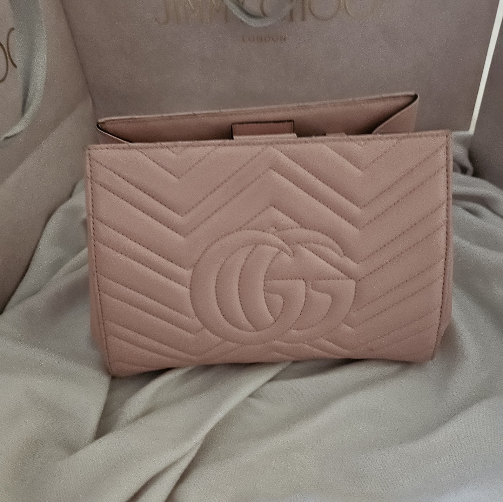 GUCCI - Picture 4 of 10